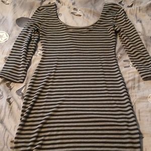 Striped 3/4 sleeve mini dress